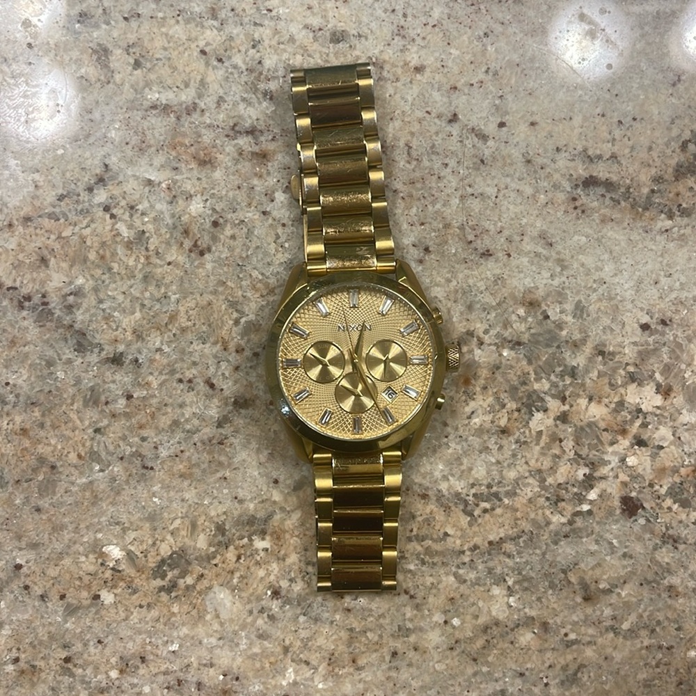 Nixion The bullet Chrono- gold plated